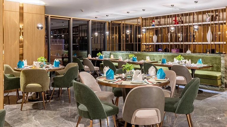 The Glow Lounge