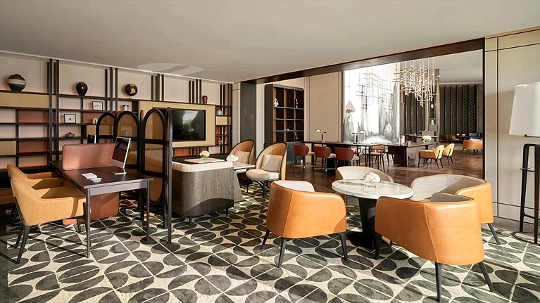 Business Lounge