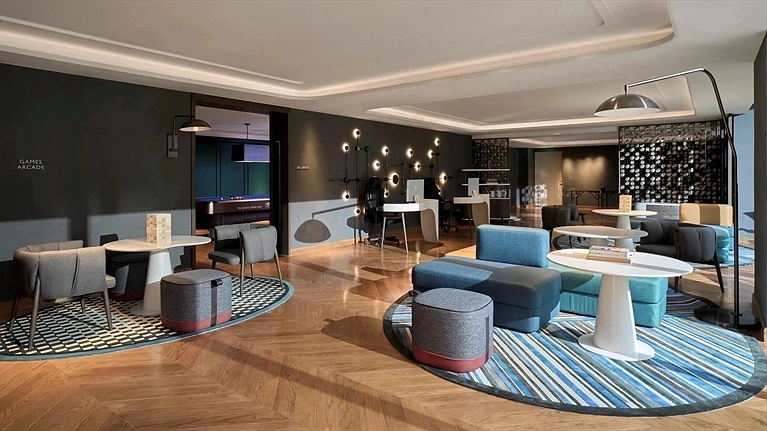 Club Lounge
