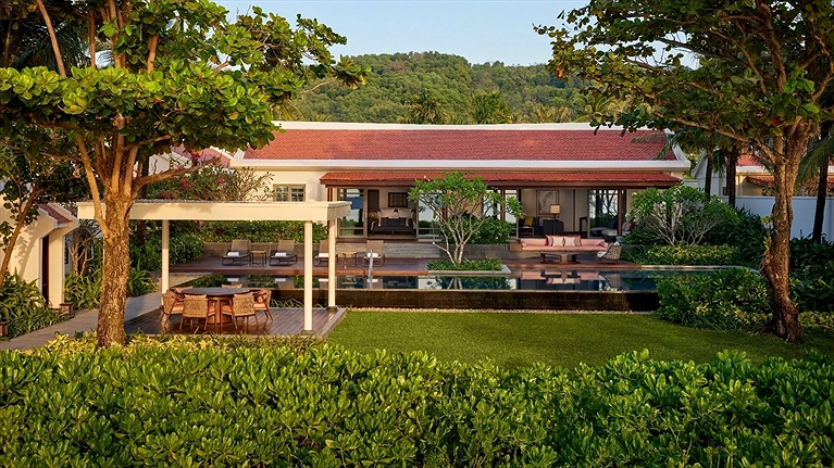 Three-Bedroom Beachfront Pool Villa