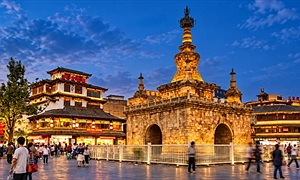 Cổ trấn Quan Độ.