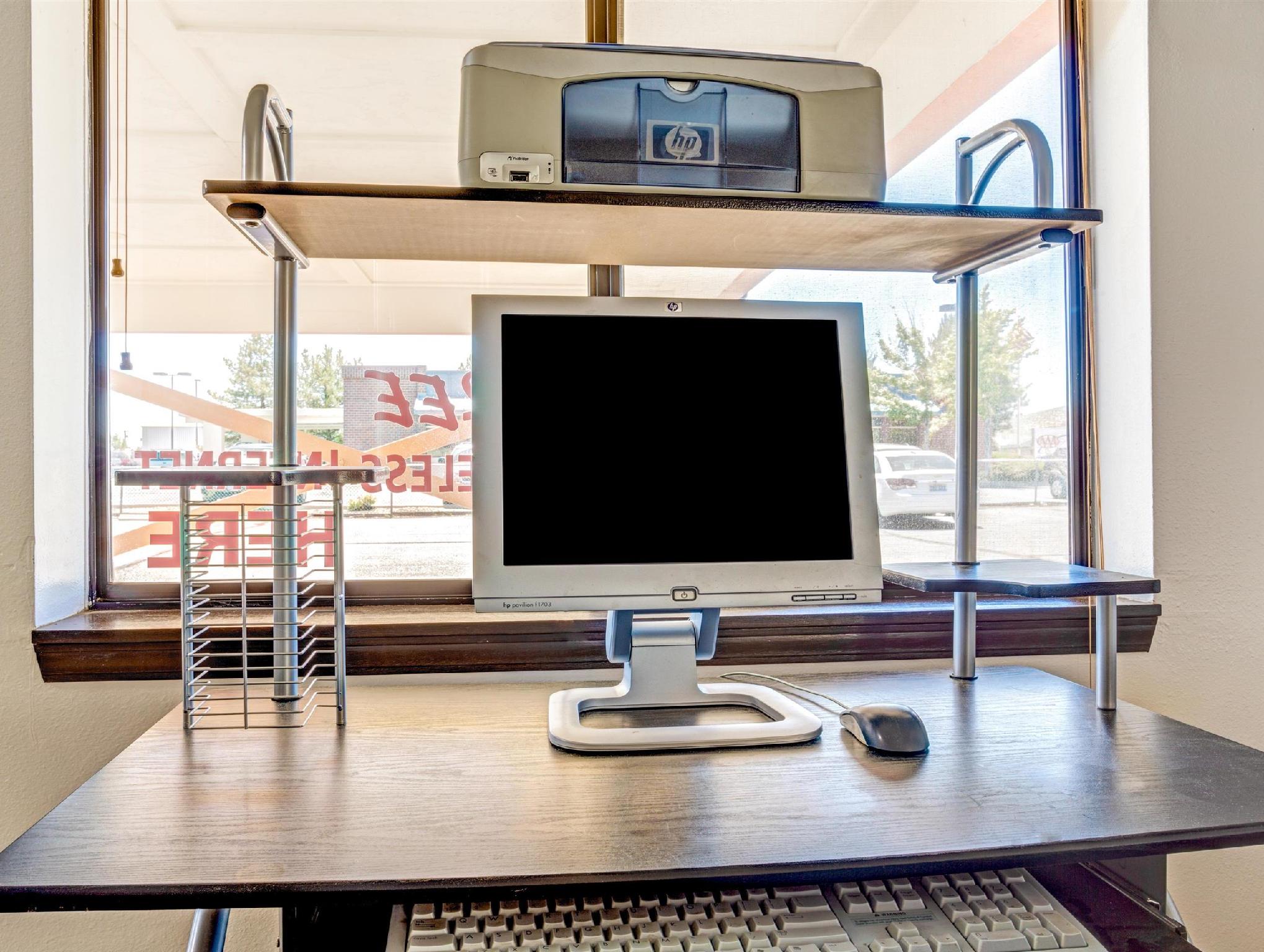 Trung tâm hội nghị