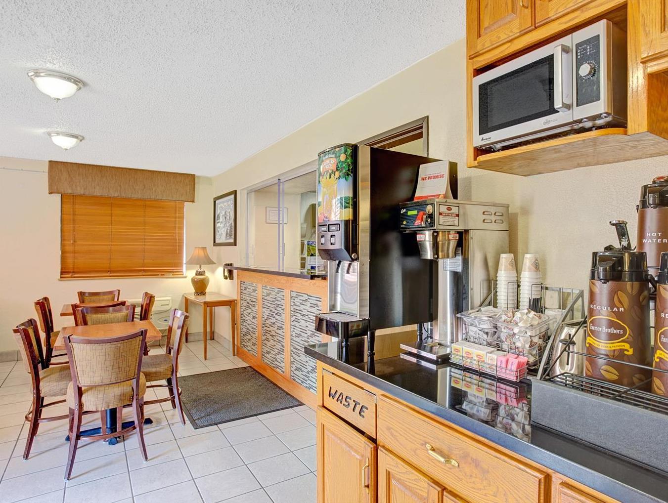 Đồ ăn và thức uống