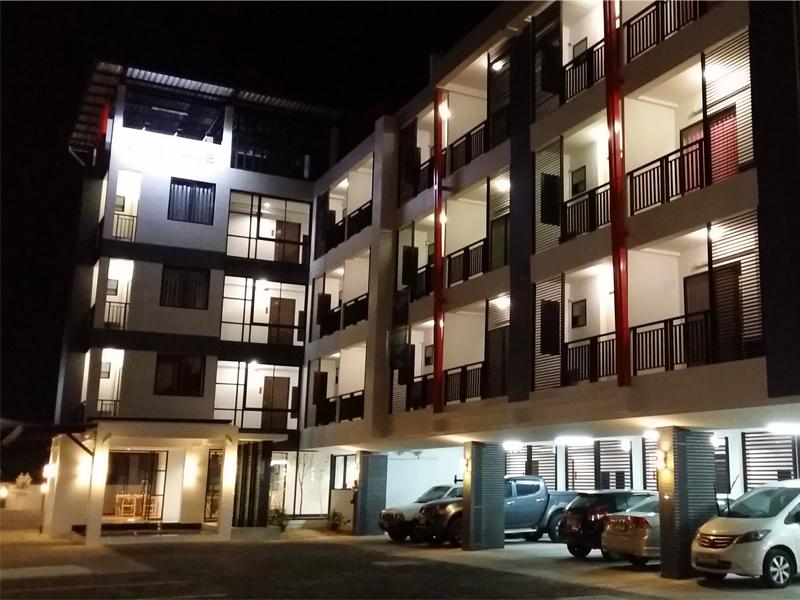 Ngoại cảnh khách sạn