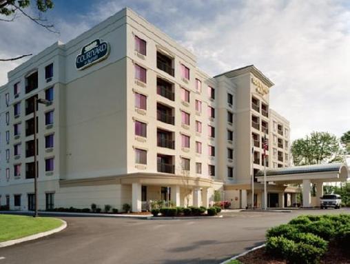 Ngoại cảnh khách sạn