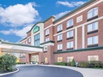 Ngoại cảnh khách sạn