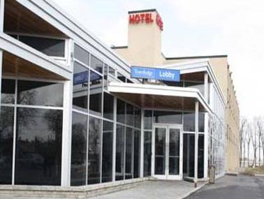 Ngoại cảnh khách sạn