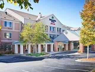 Ngoại cảnh khách sạn