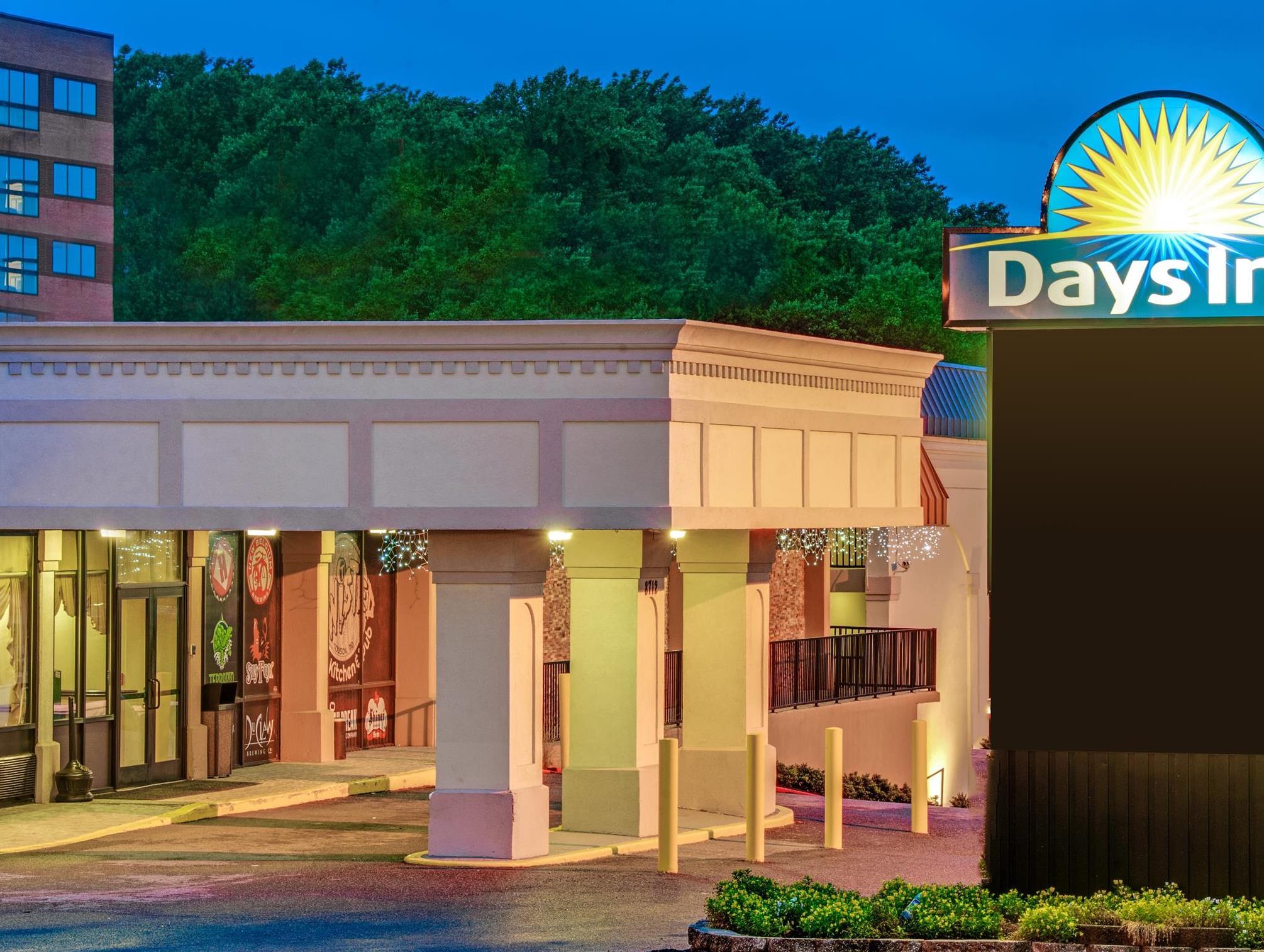 Ngoại cảnh khách sạn