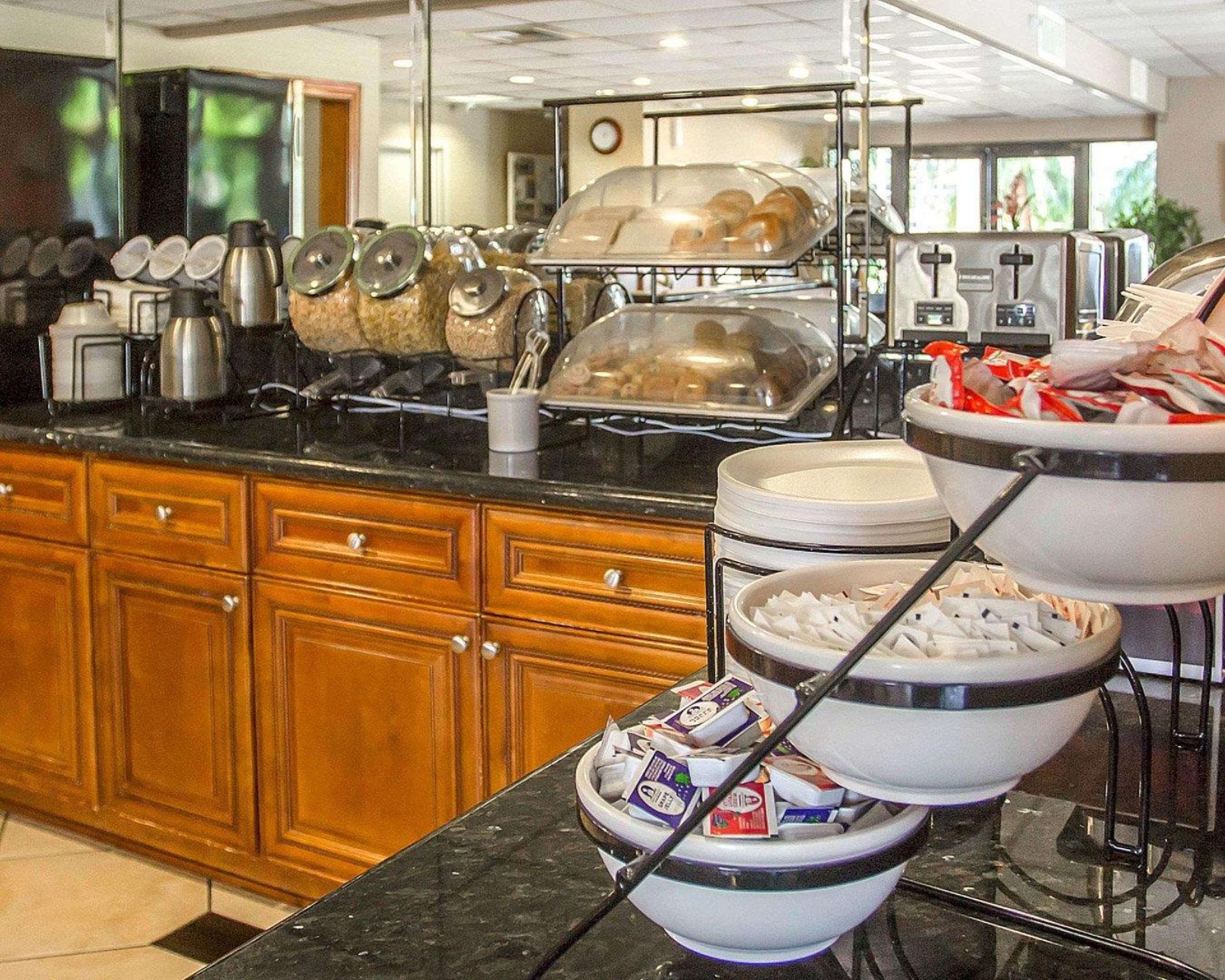 Đồ ăn và thức uống