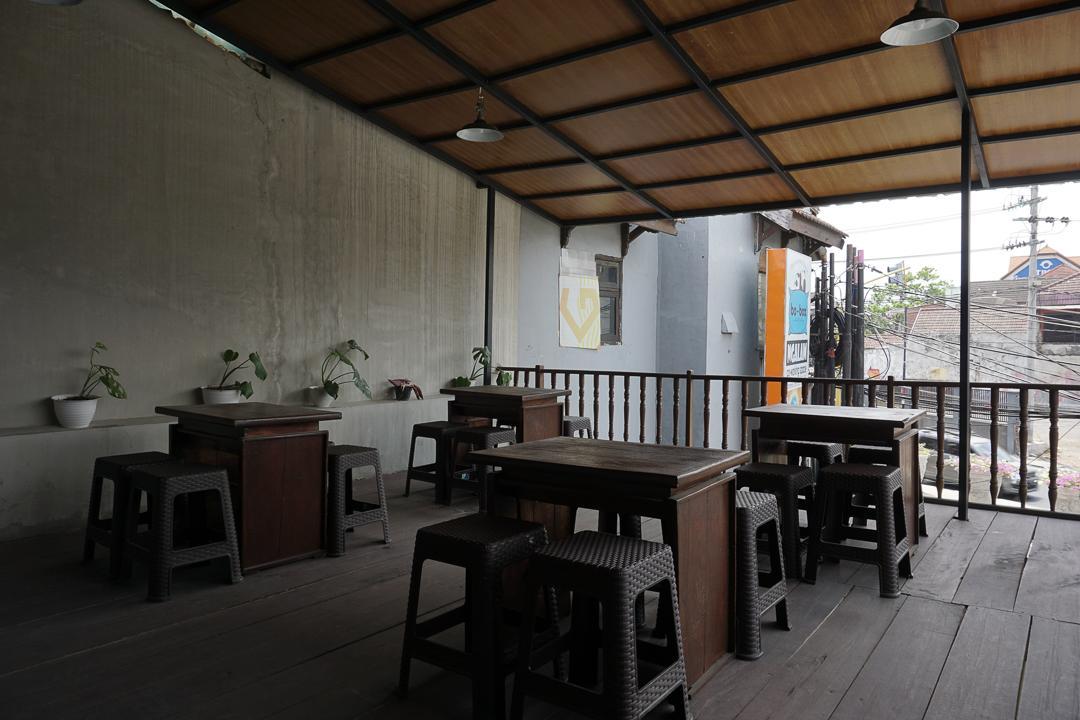 Ngoại cảnh khách sạn