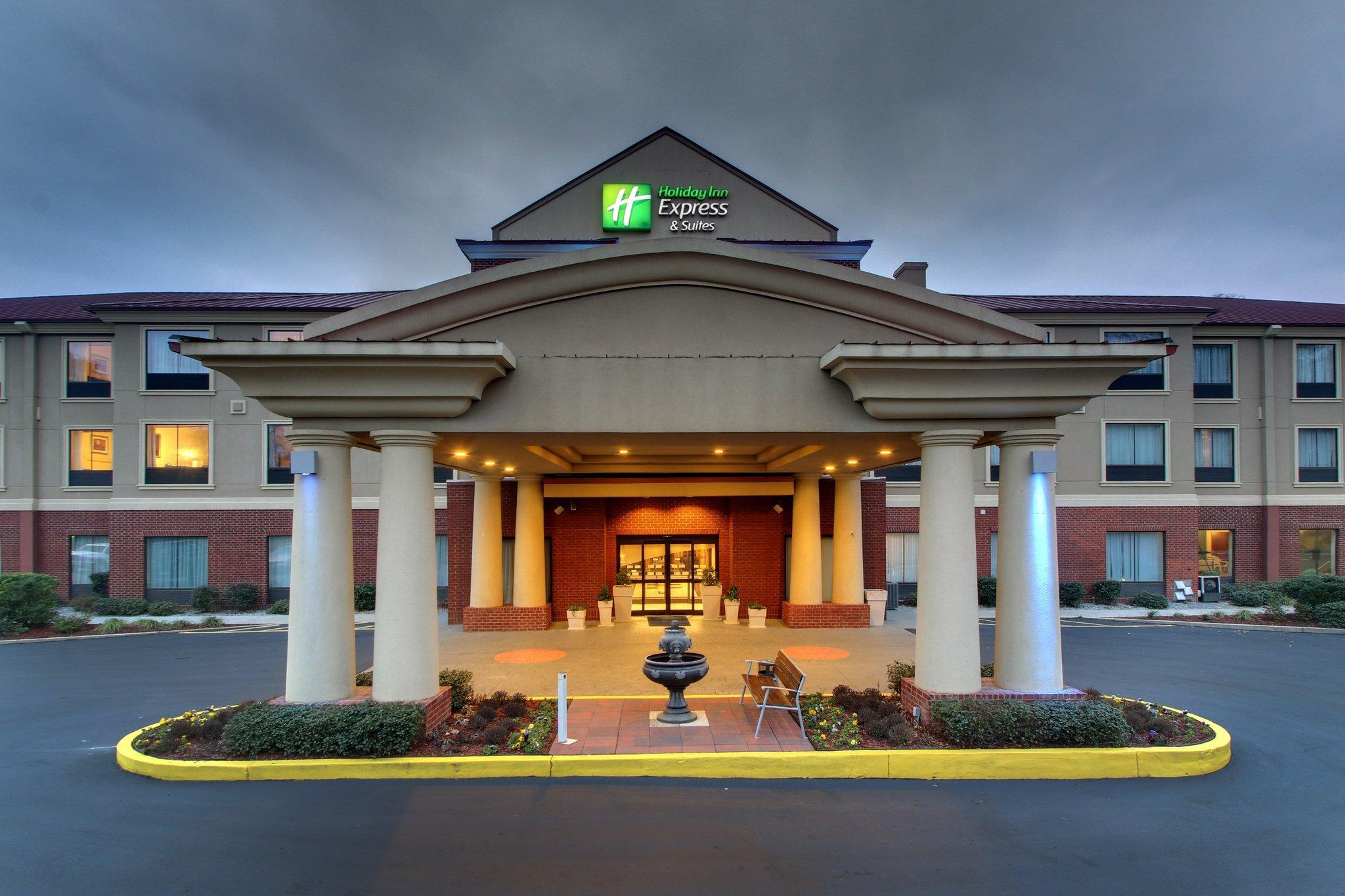 Ngoại cảnh khách sạn