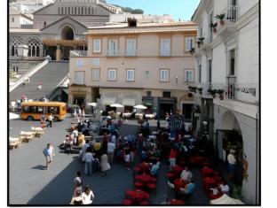 Khu vực xung quanh