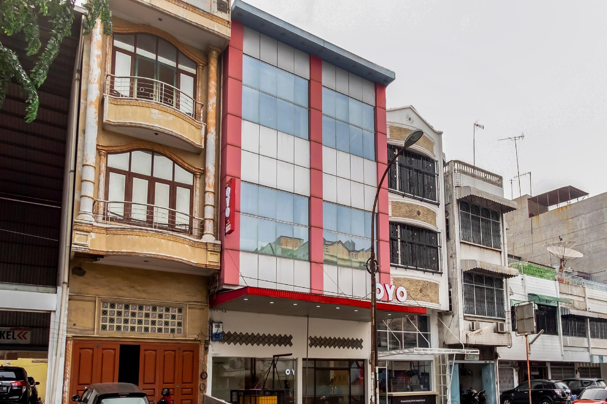 Ngoại cảnh khách sạn