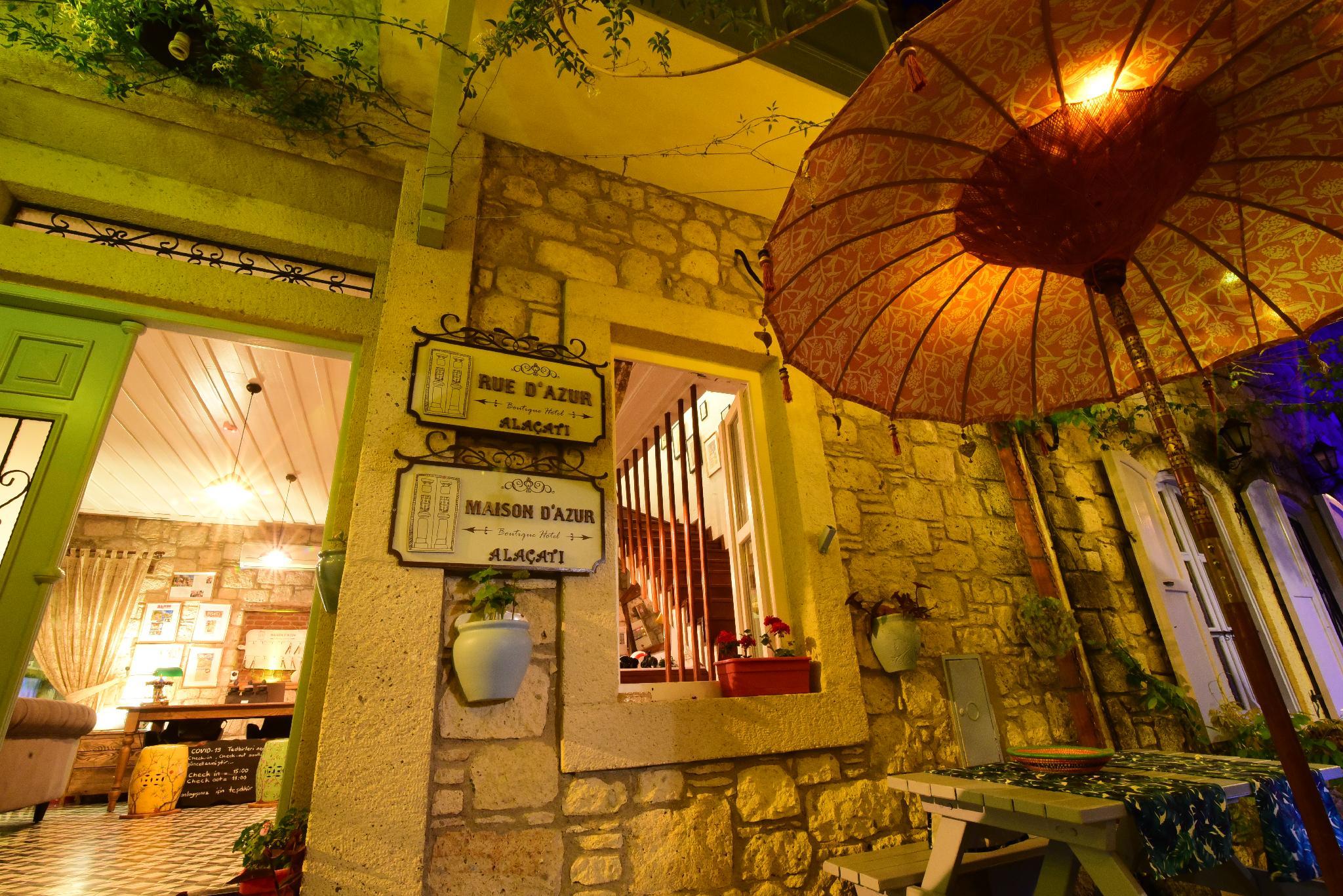 Ngoại cảnh khách sạn