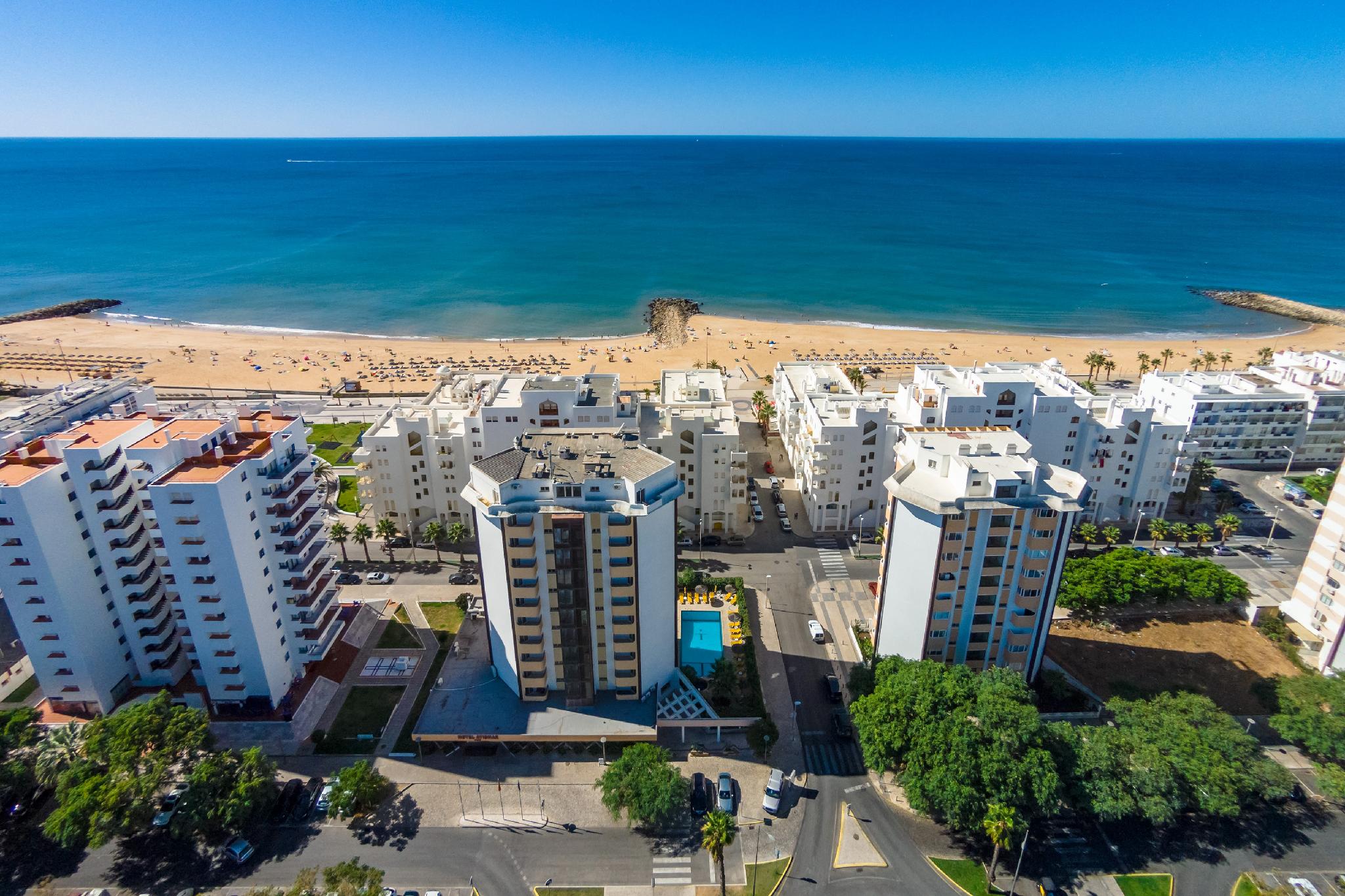 Ngoại cảnh khách sạn