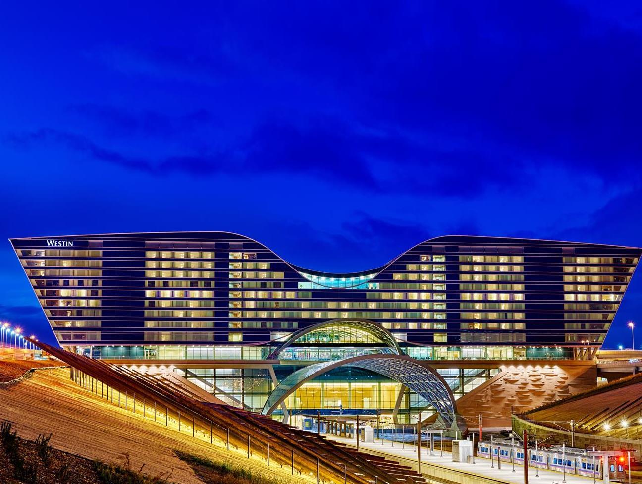 Ngoại cảnh khách sạn