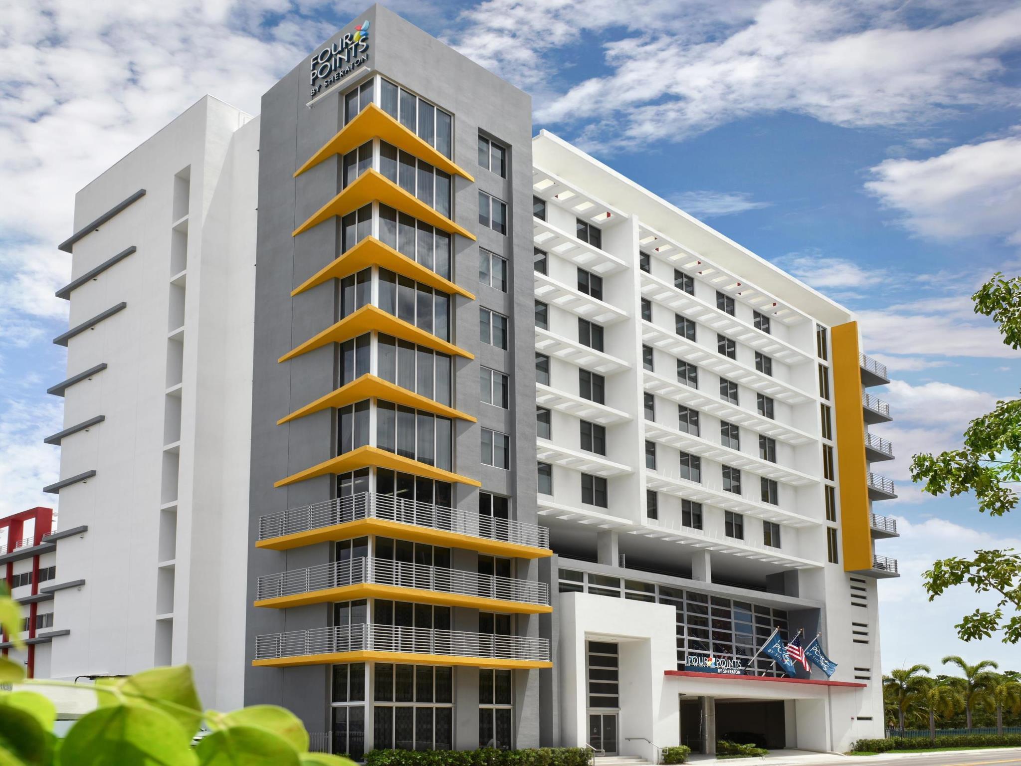 Ngoại cảnh khách sạn