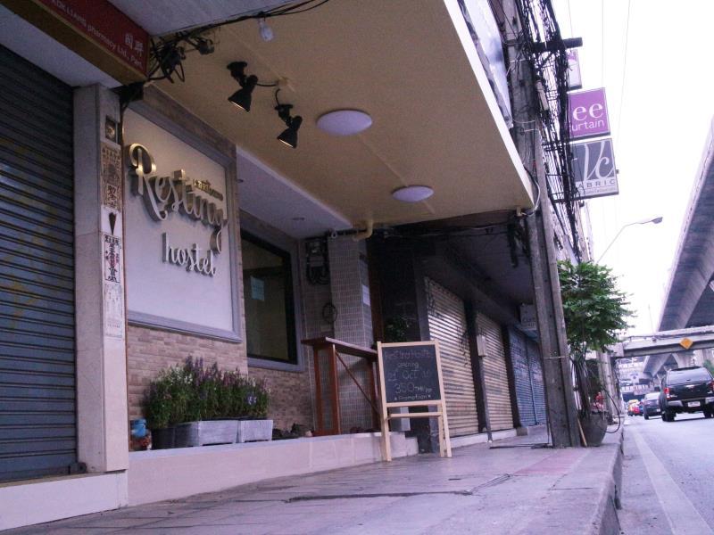 Khu vực xung quanh