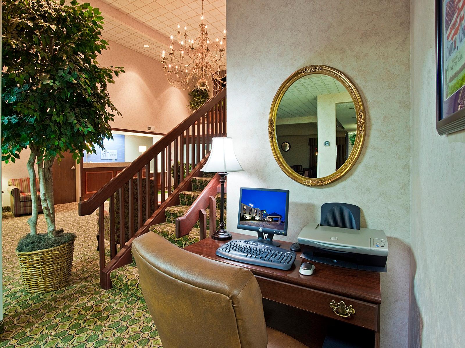 Trung tâm hội nghị