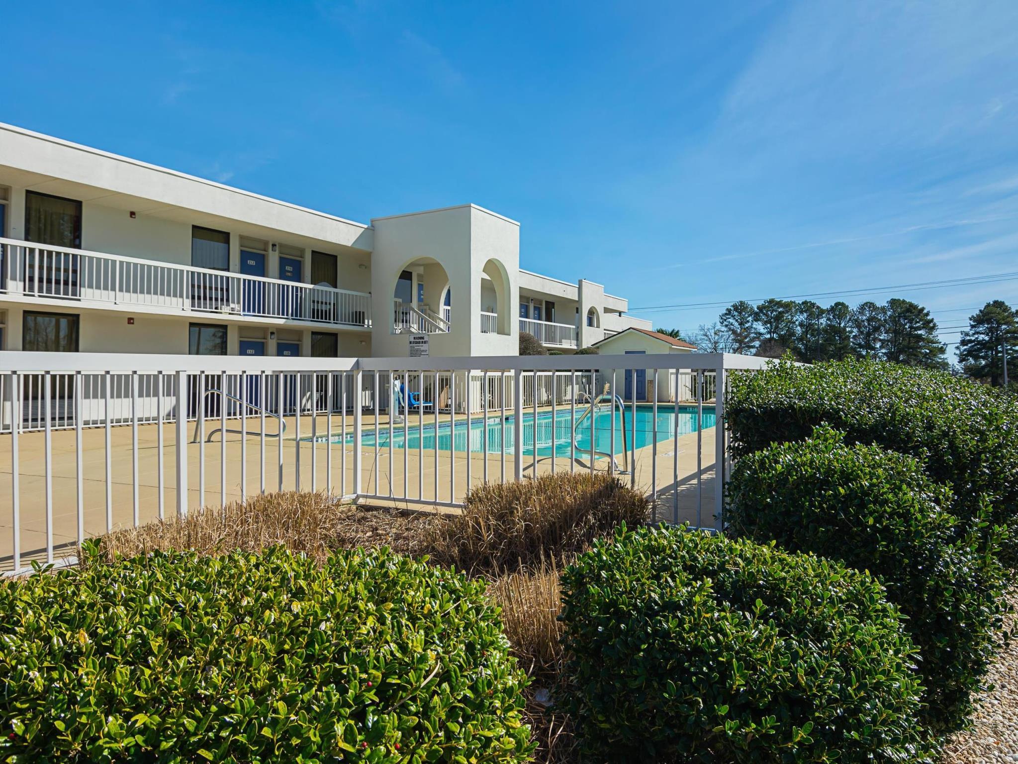 Ngoại cảnh khách sạn