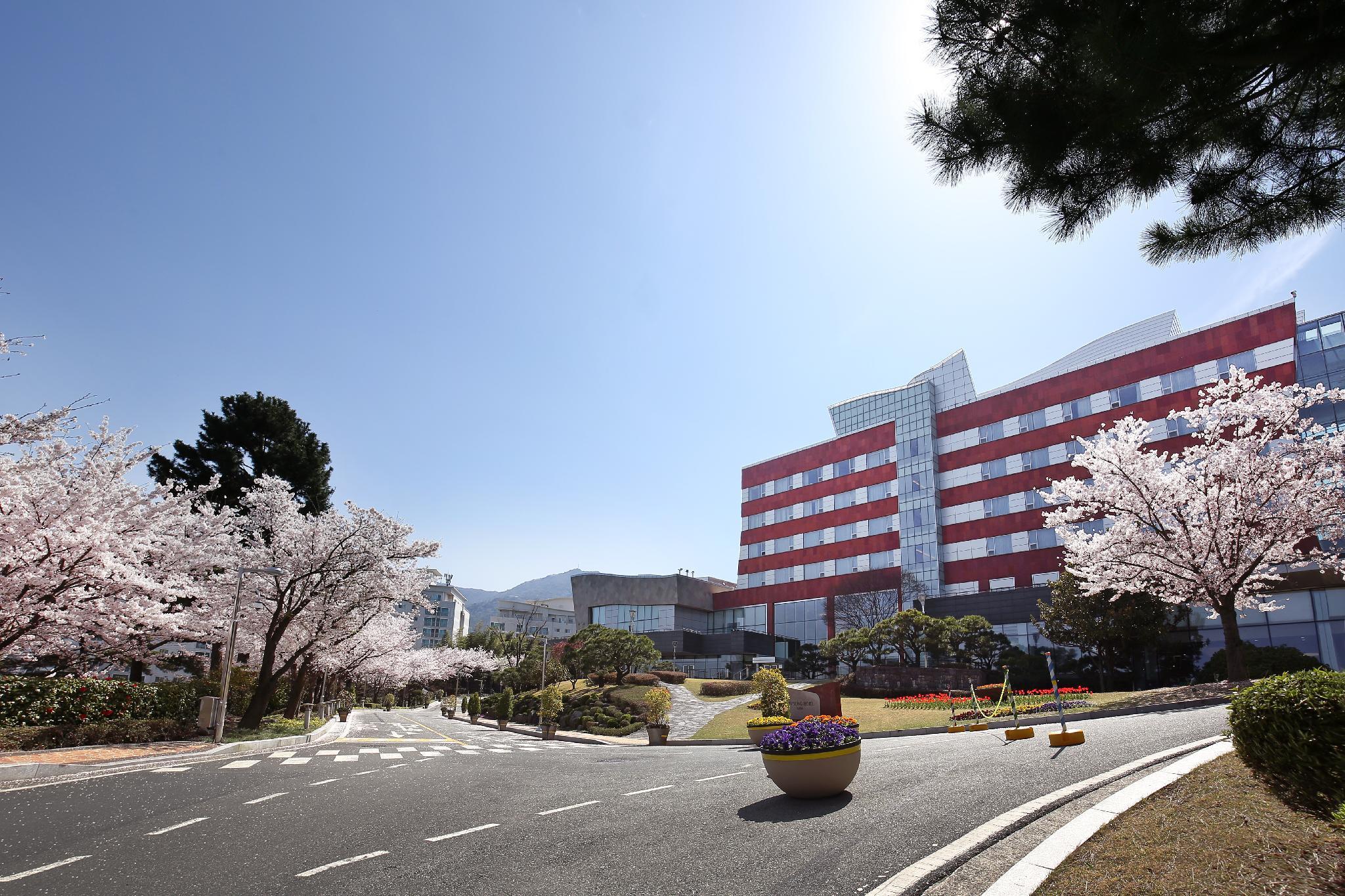 Ngoại cảnh khách sạn