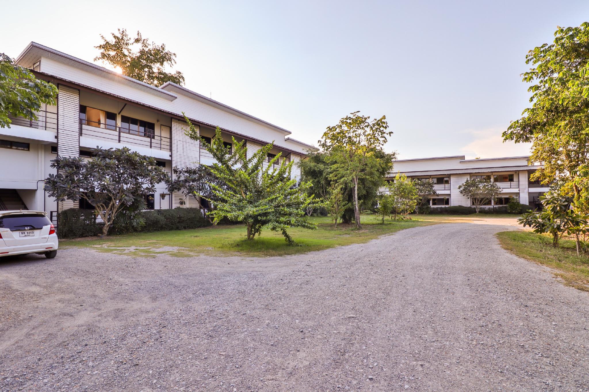 Ngoại cảnh khách sạn