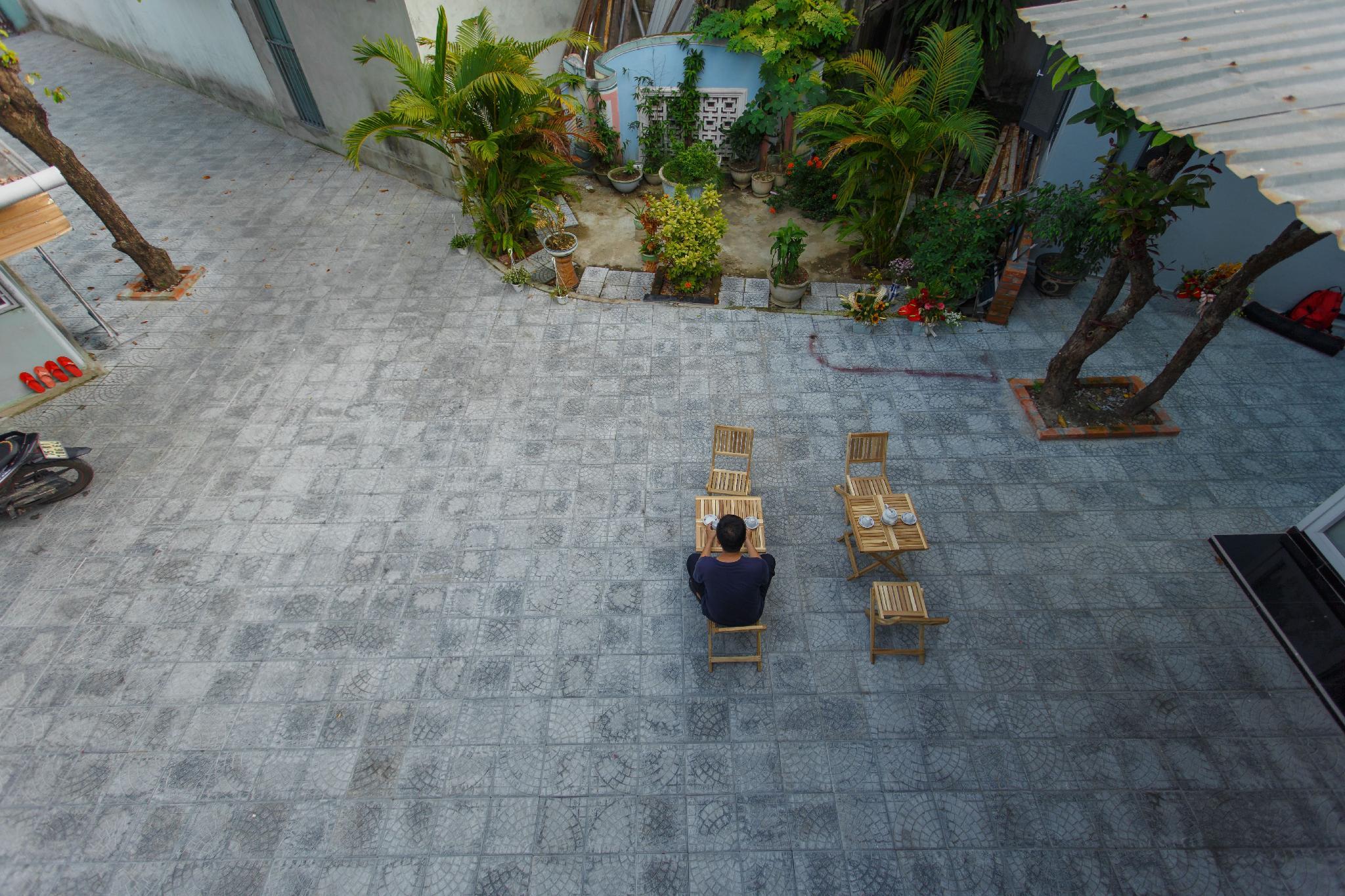 Ngoại cảnh khách sạn