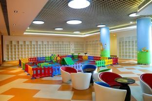 Nơi tham quan gần đây