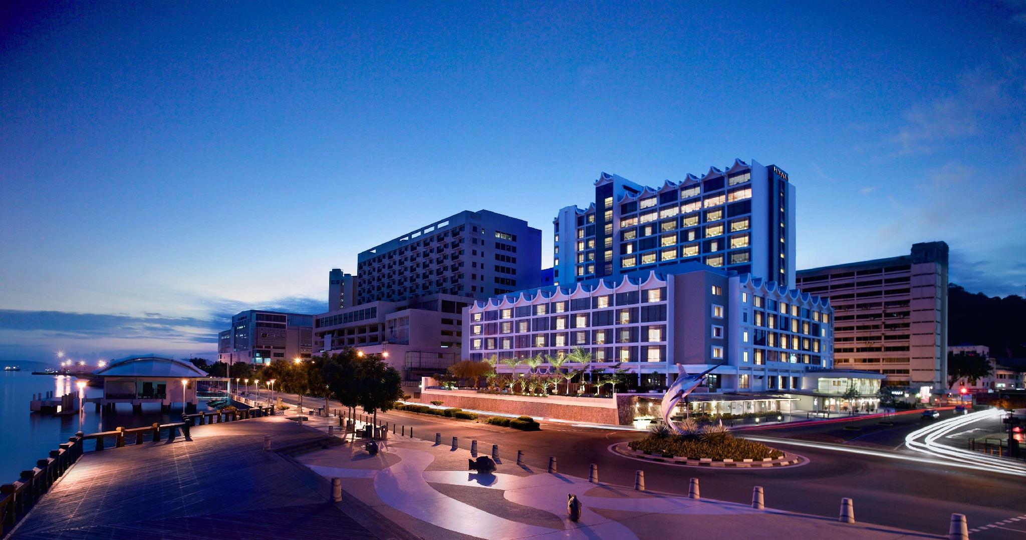 Ngoại cảnh khách sạn