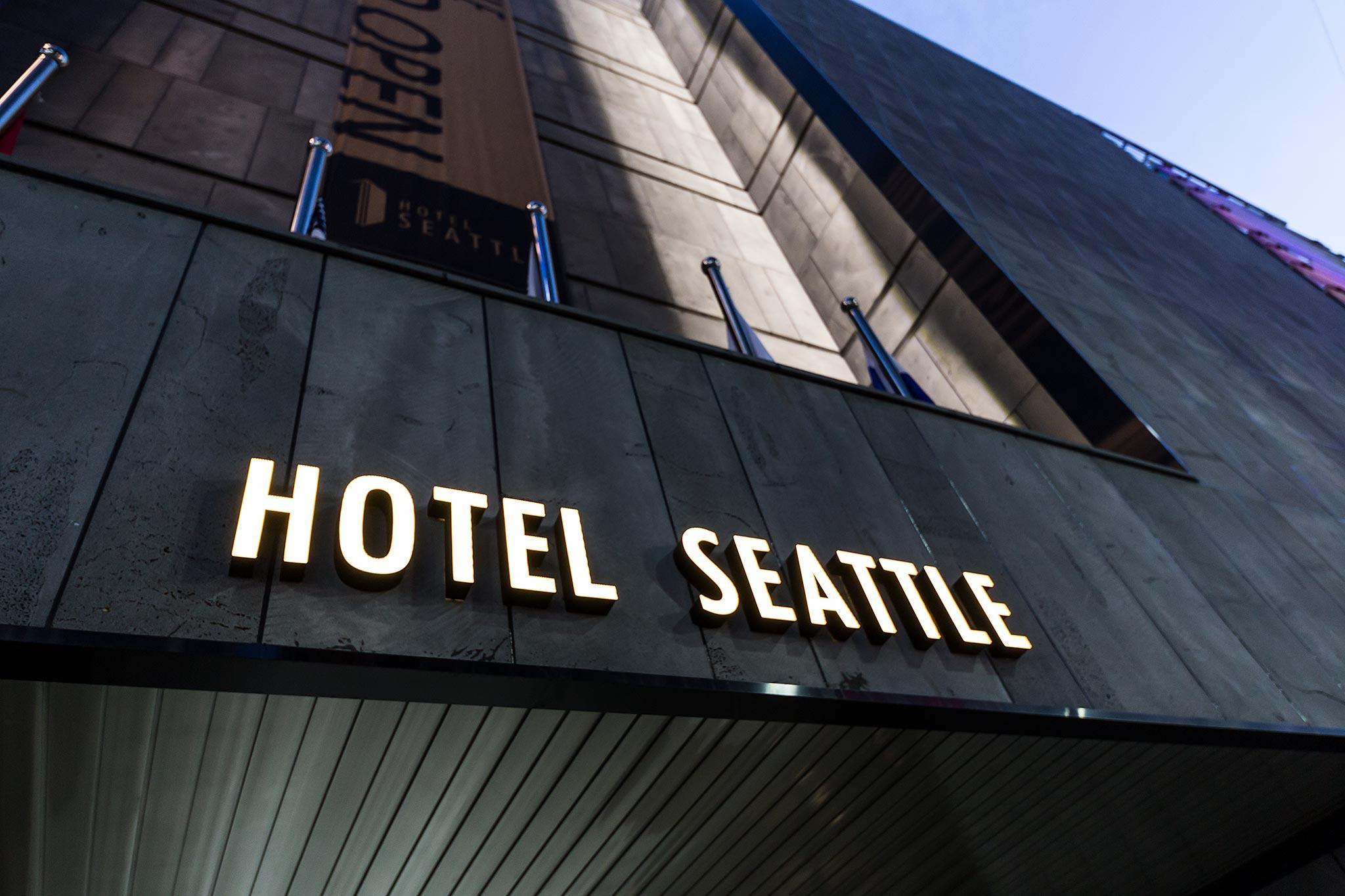 Ngoại cảnh khách sạn