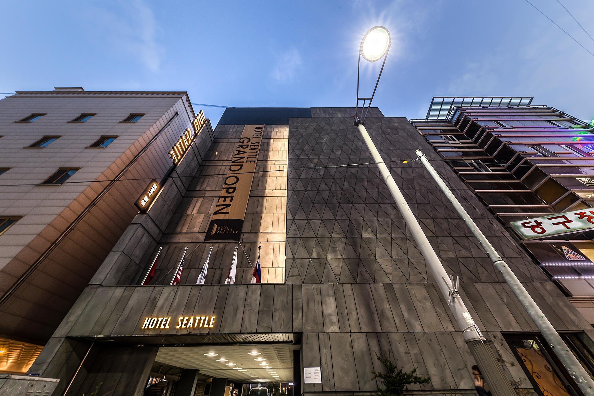 Ngoại cảnh khách sạn