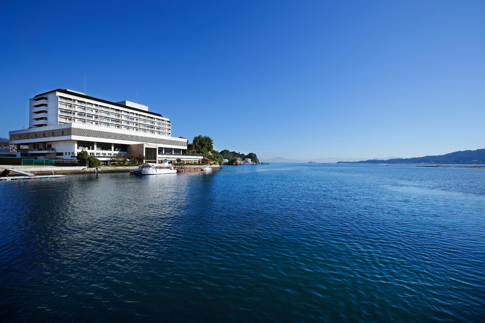 Ngoại cảnh khách sạn