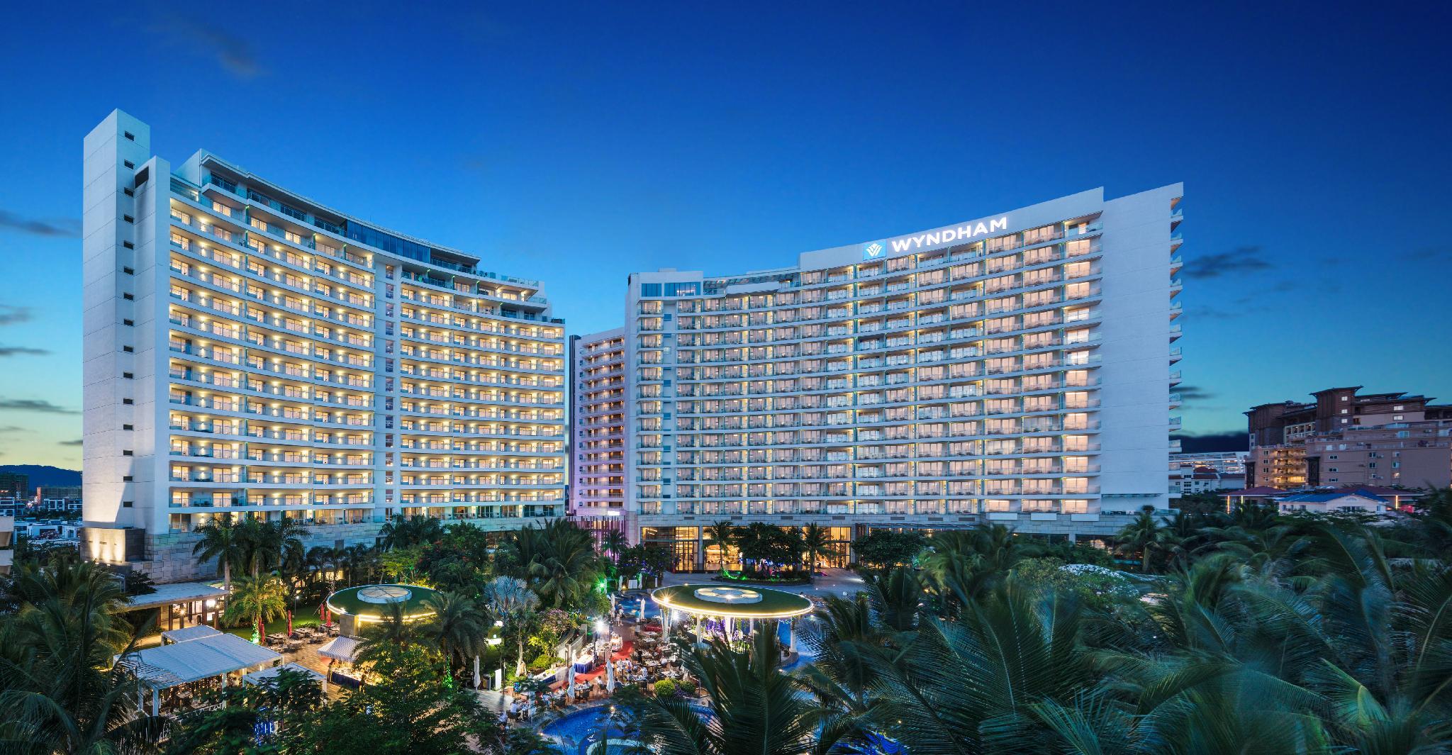 Ngoại cảnh khách sạn