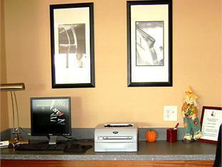 Trung tâm hội nghị