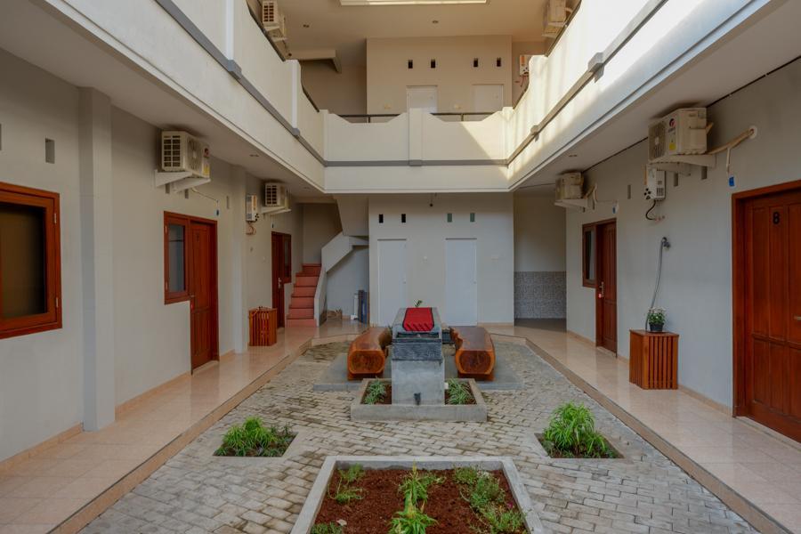 Ngoại cảnh khách sạn