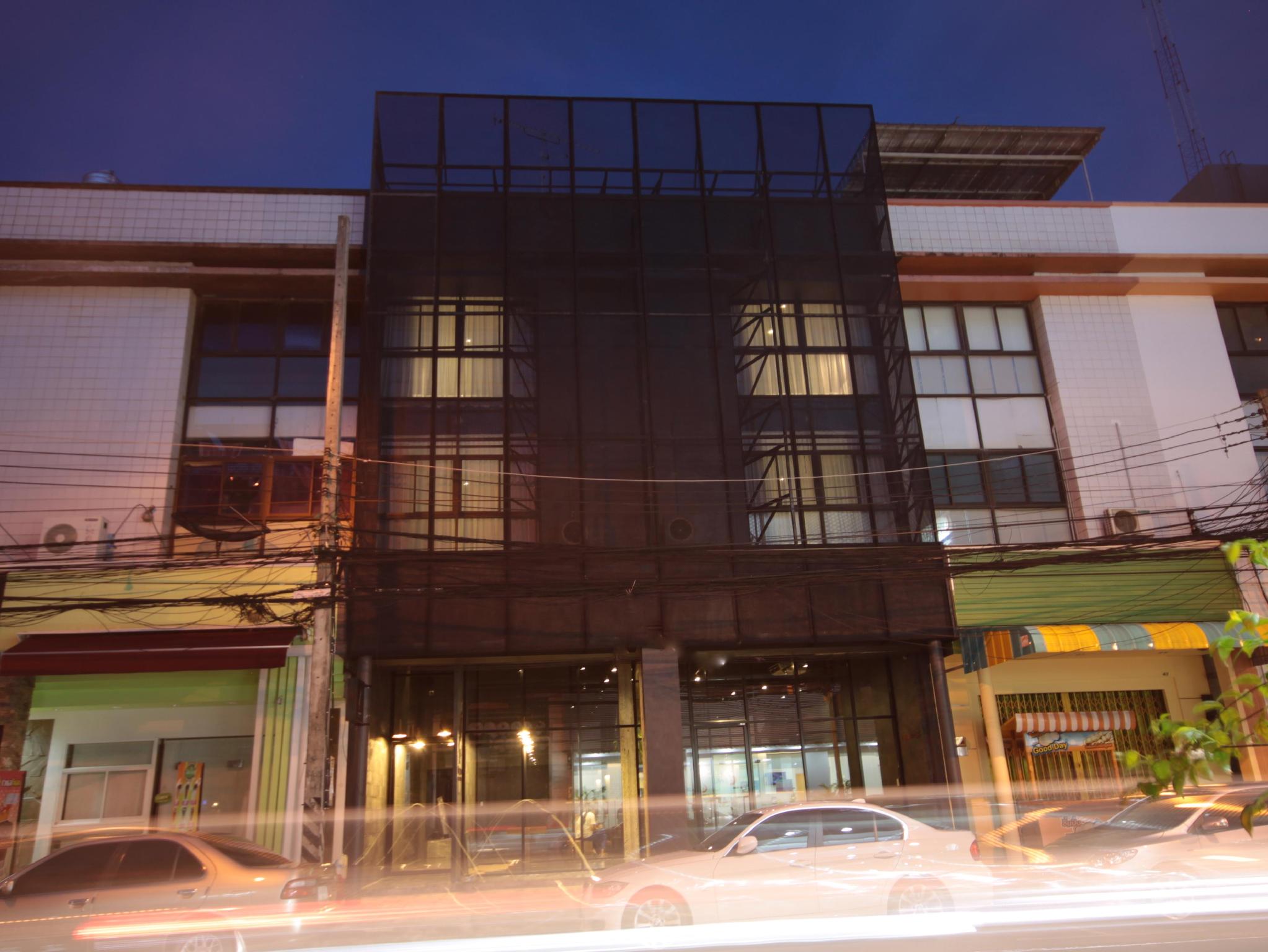 Ngoại cảnh khách sạn