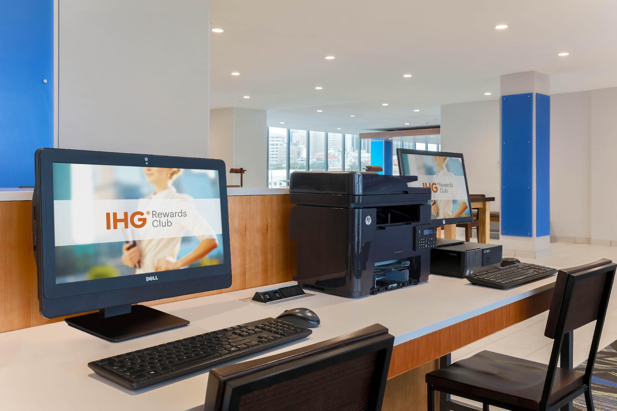 Trung tâm hội nghị