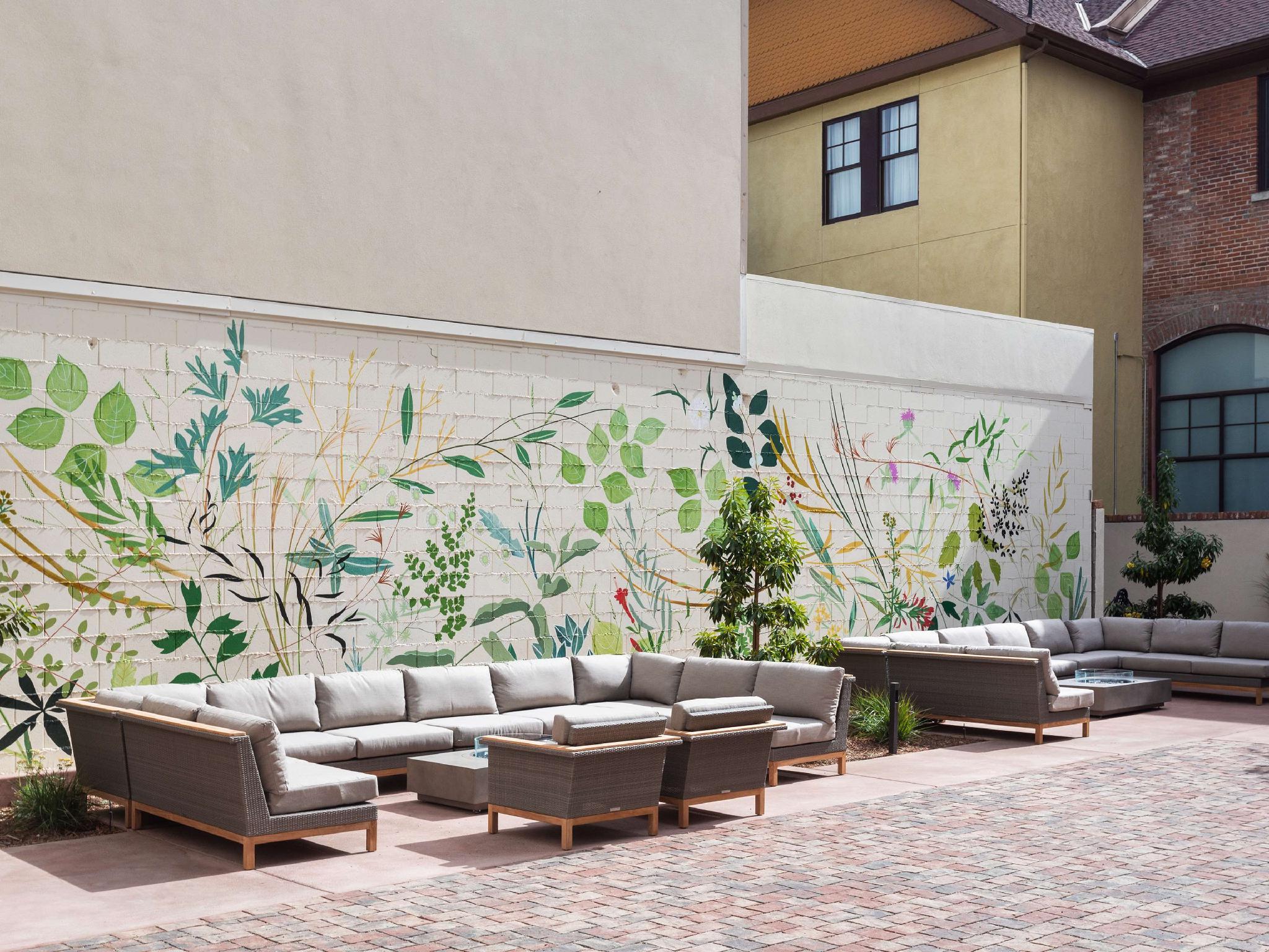 Ngoại cảnh khách sạn