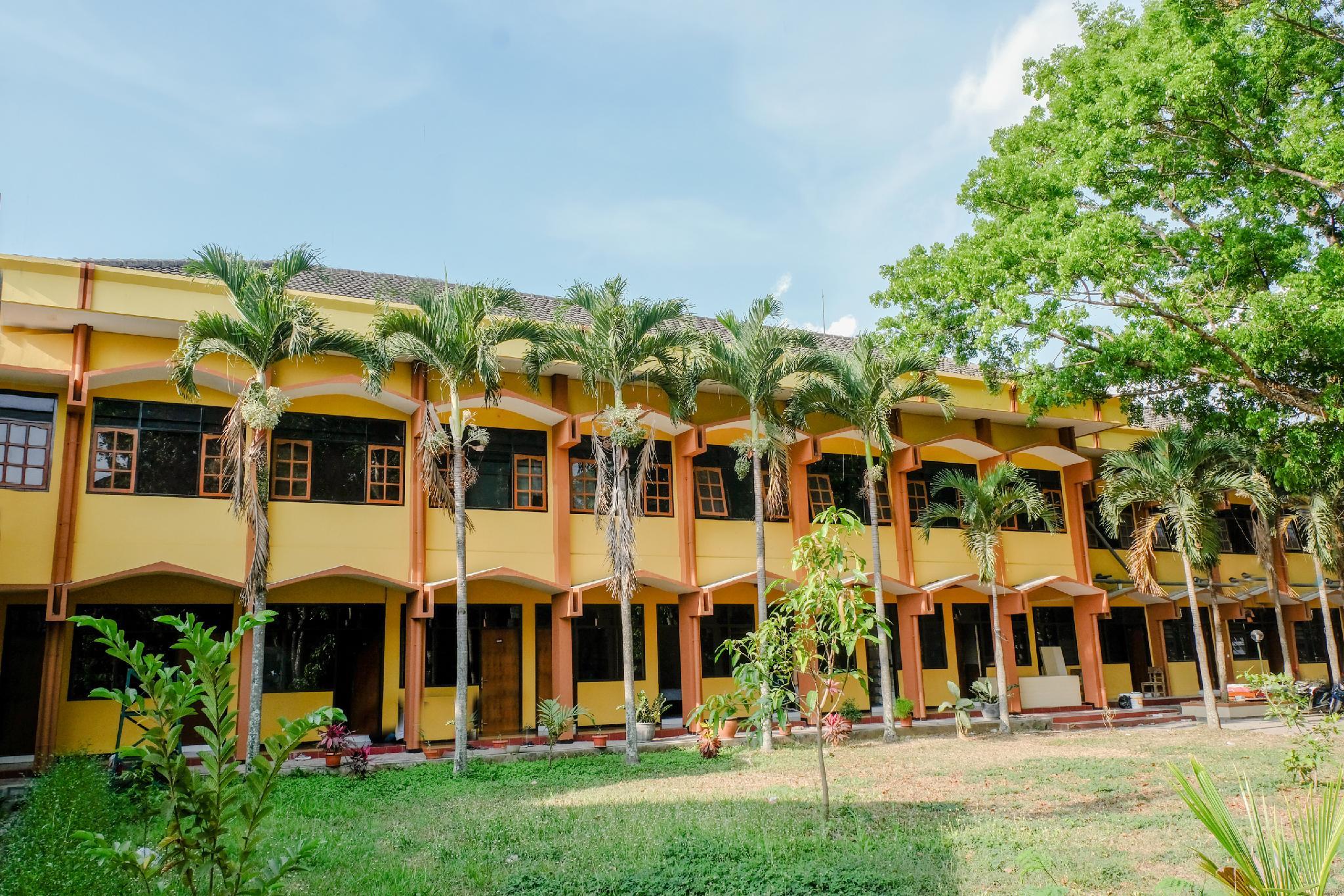 Ngoại cảnh khách sạn