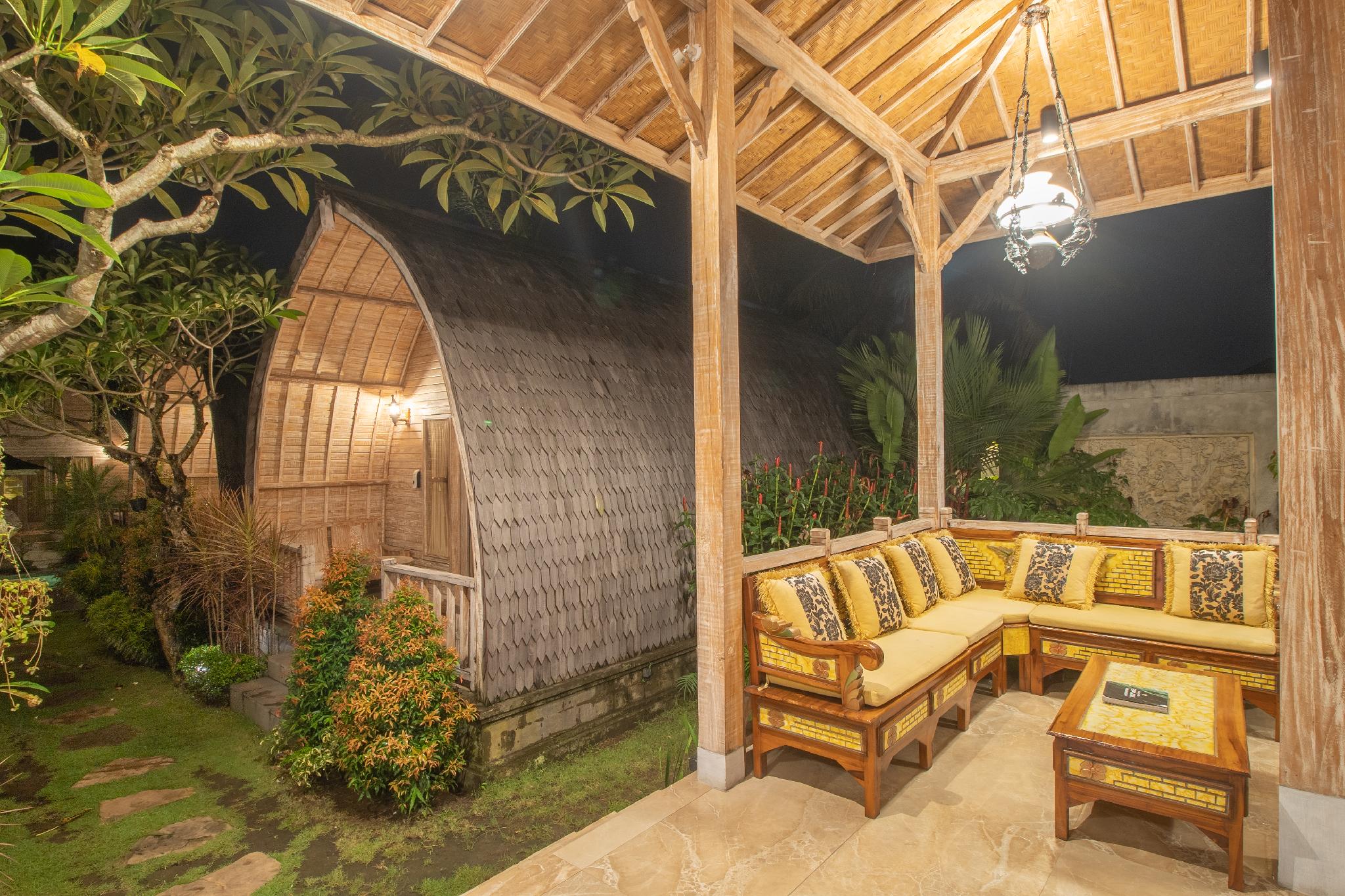 Ngoại cảnh khách sạn