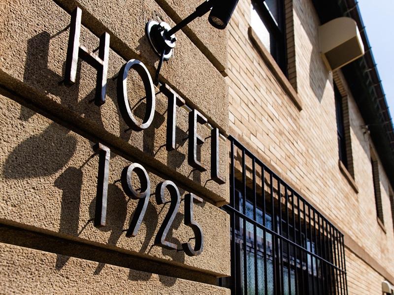 Ngoại cảnh khách sạn