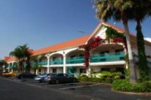 Ngoại cảnh khách sạn