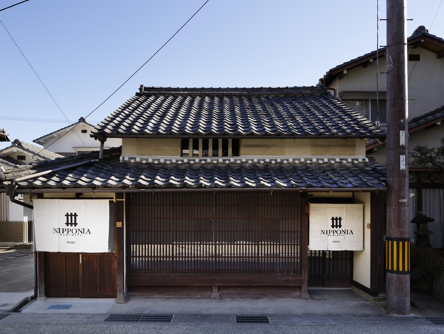 Ngoại cảnh khách sạn