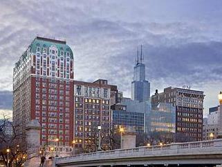 Ngoại cảnh khách sạn