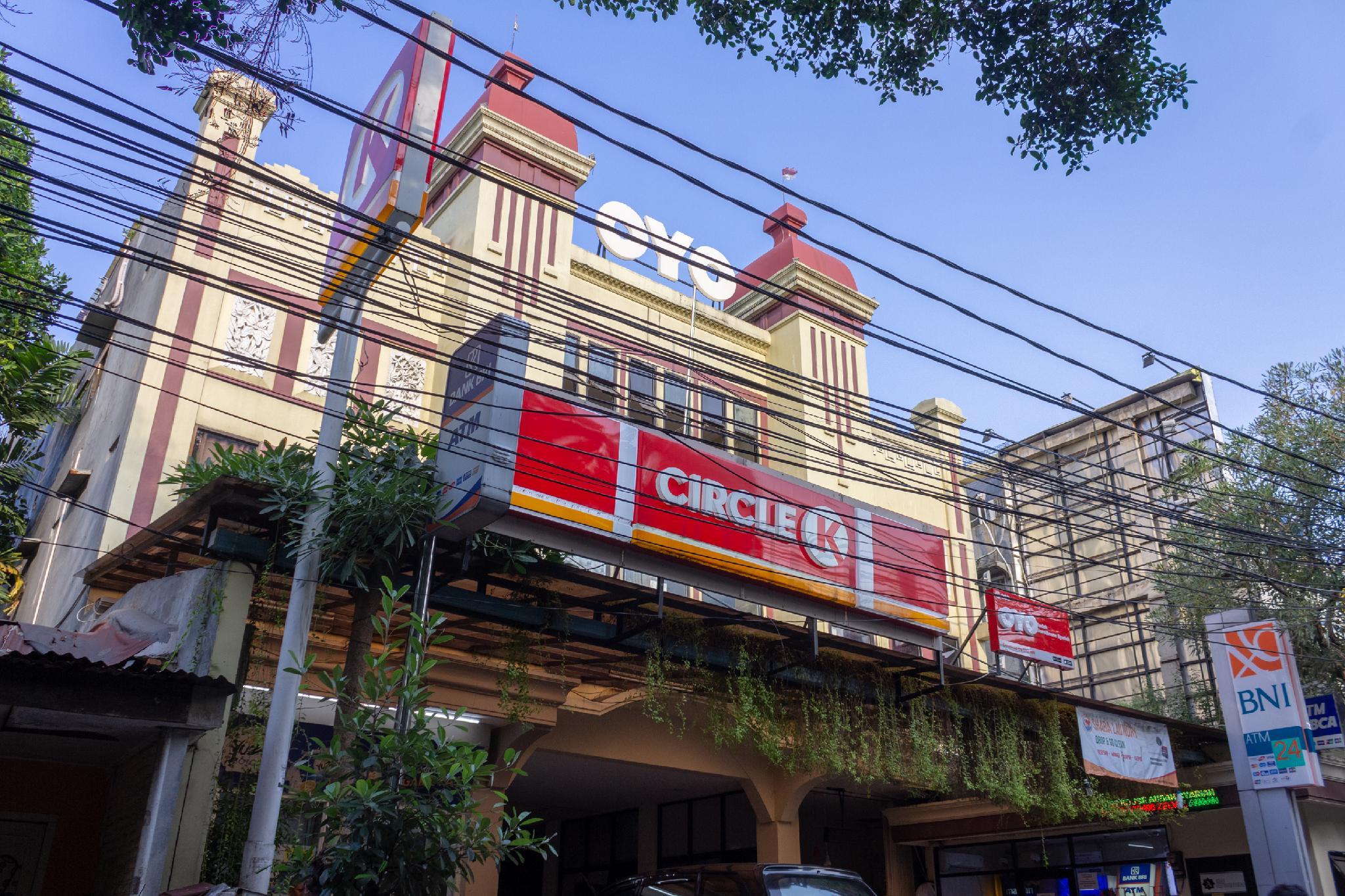 Ngoại cảnh khách sạn