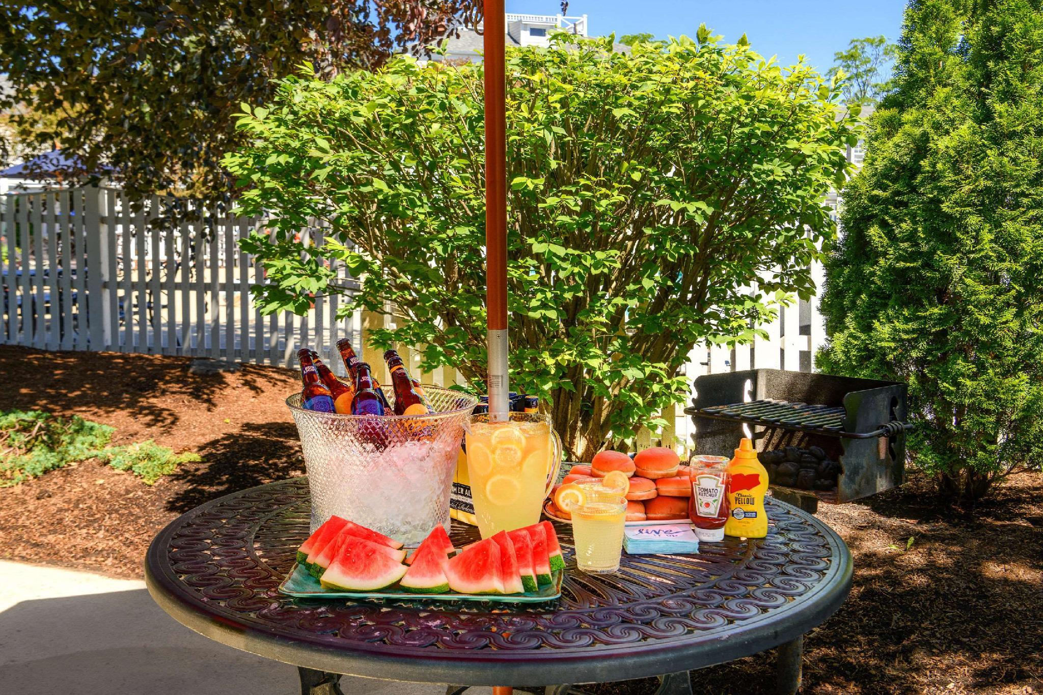 Đồ ăn và thức uống