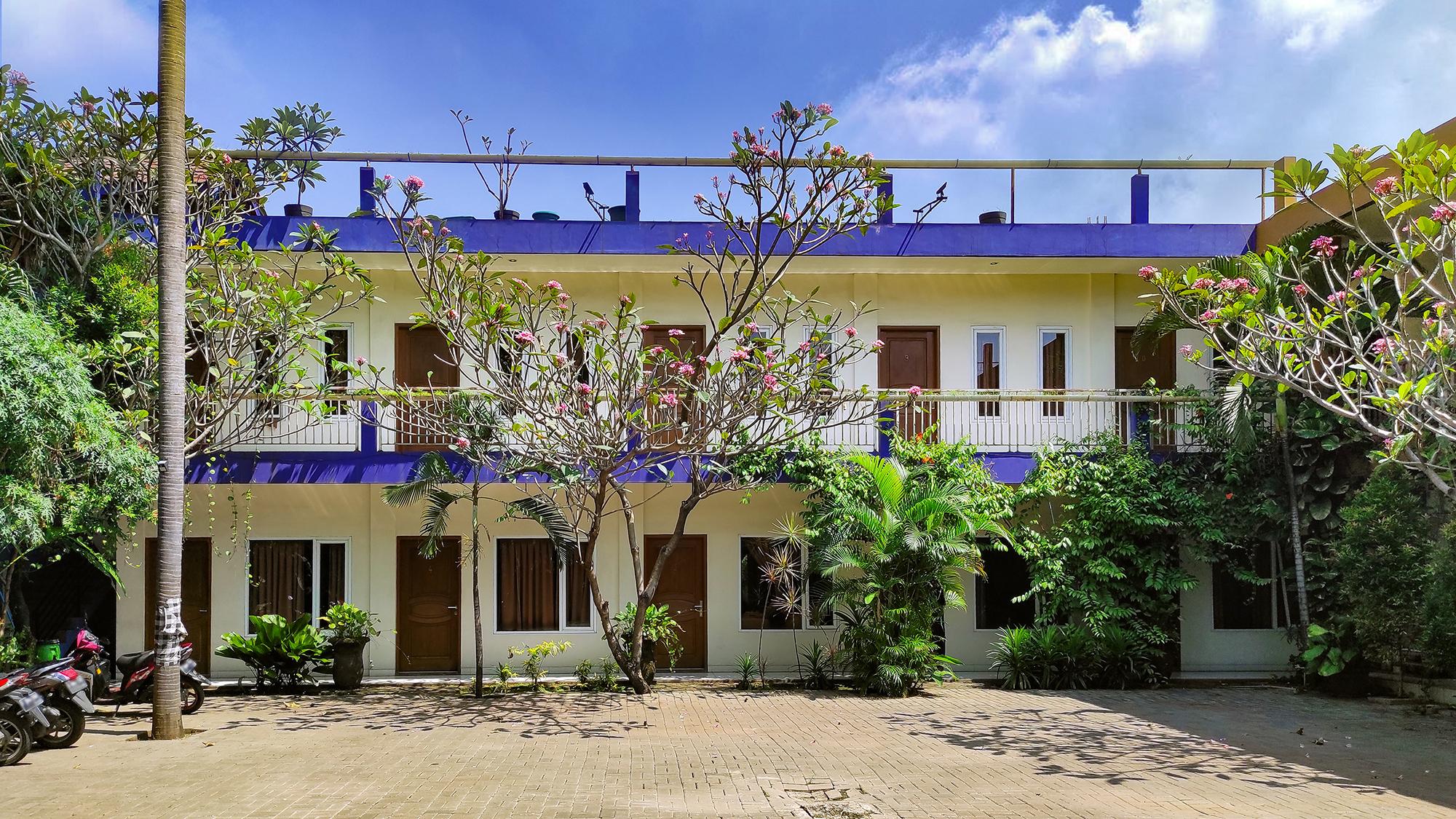 Ngoại cảnh khách sạn