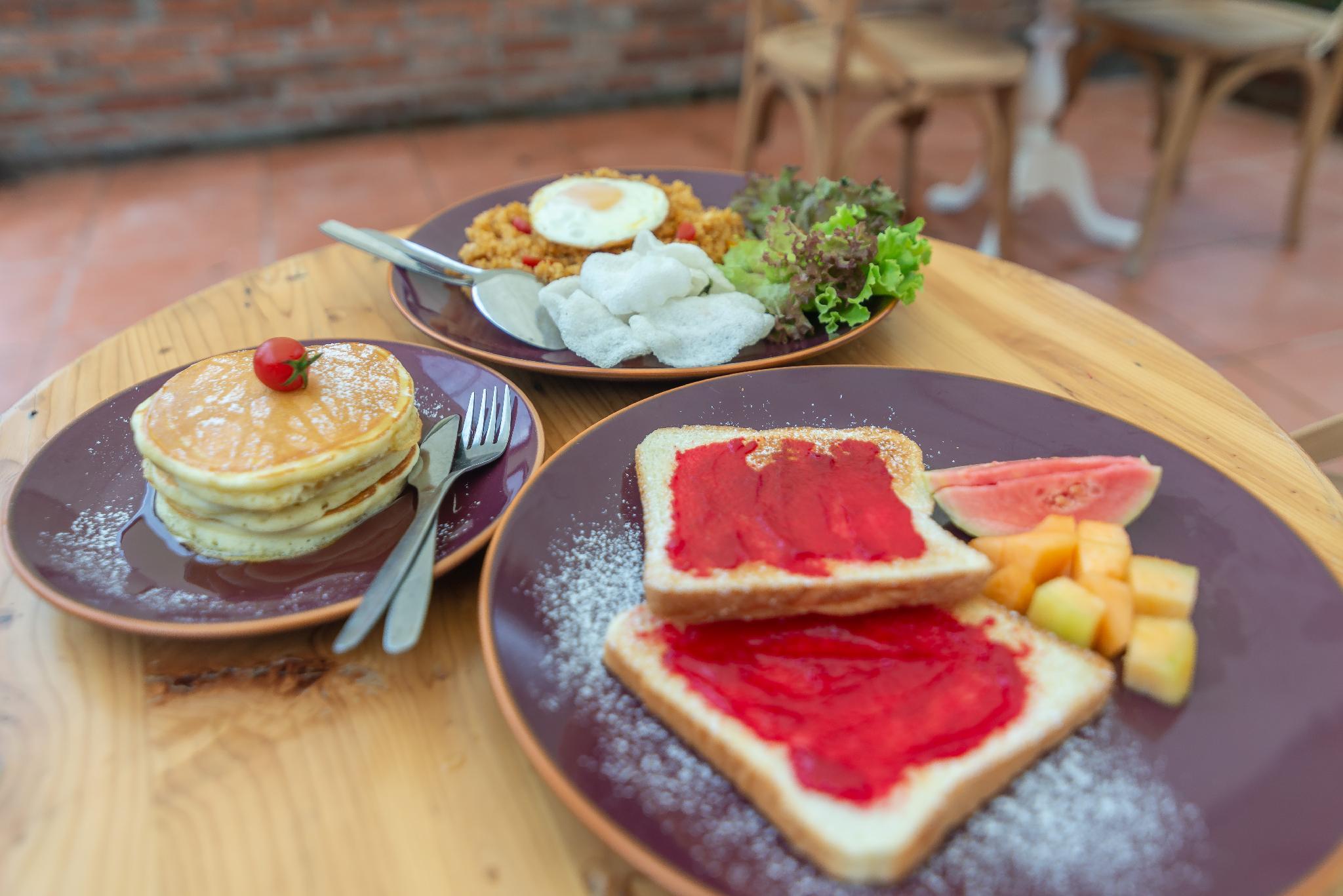 Đồ ăn và thức uống