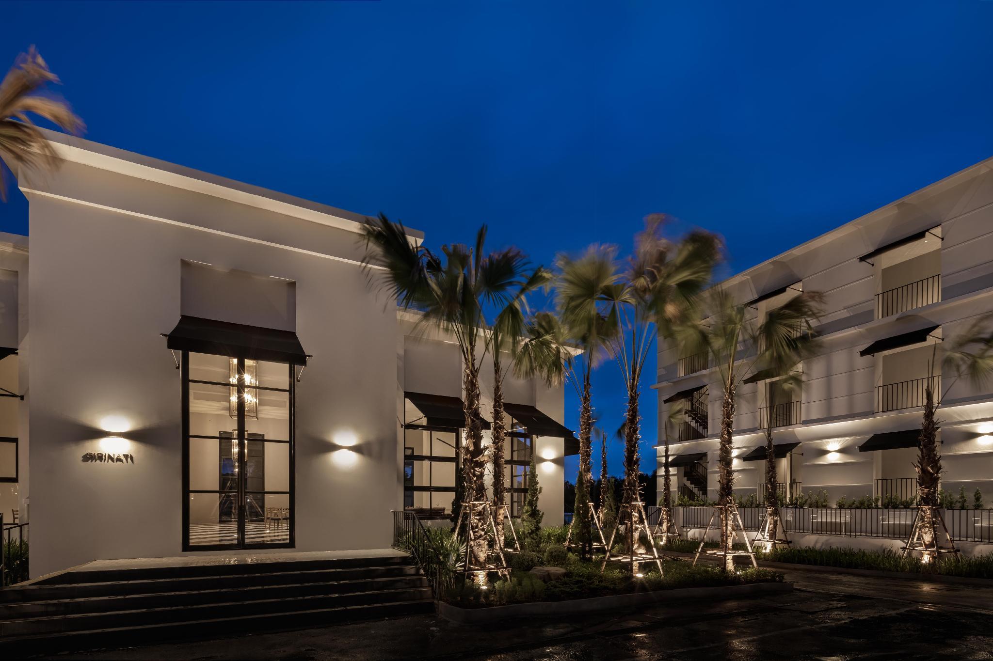 Khu vực xung quanh